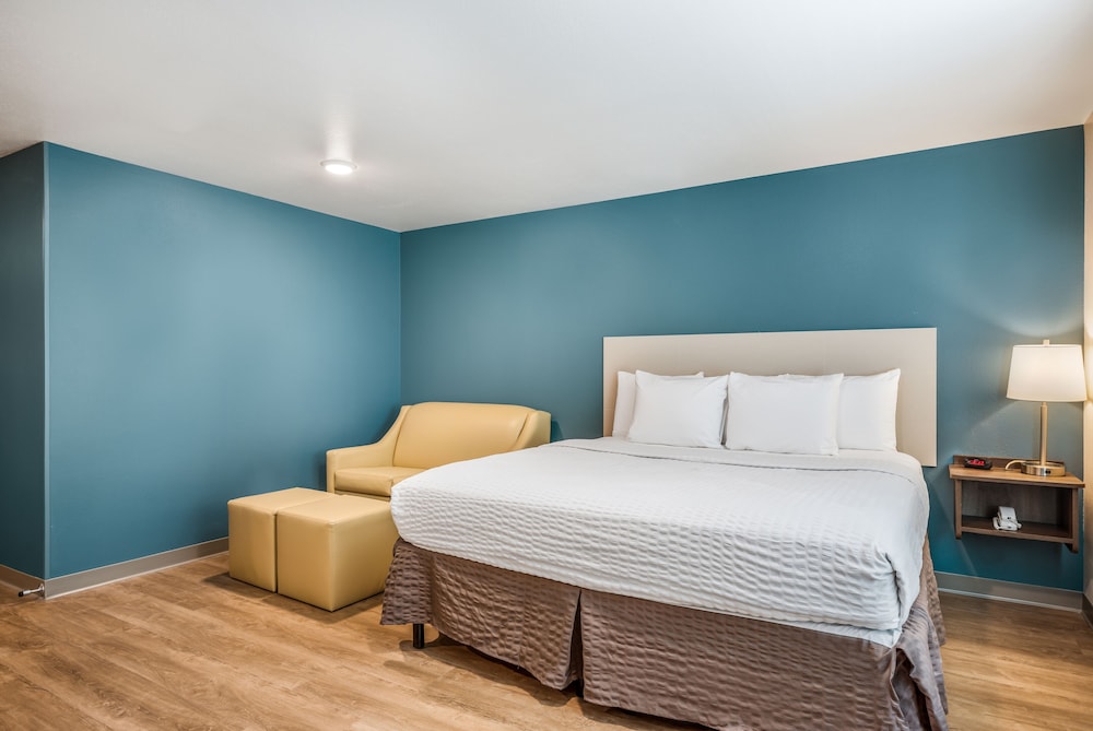 WoodSpring Suites Merrillville - photo 20