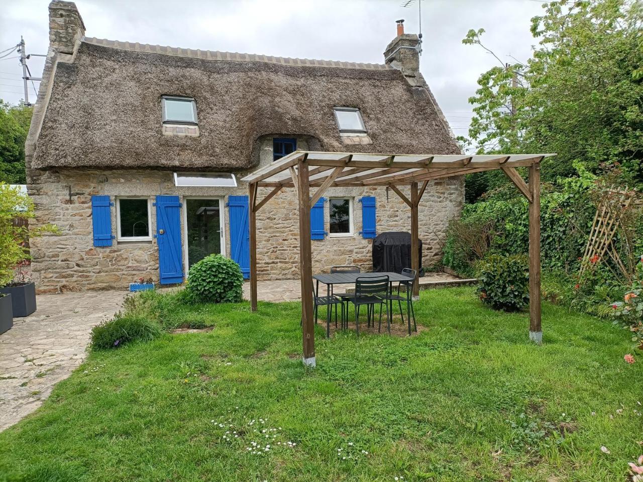 La Chaumiere — Pont Aven