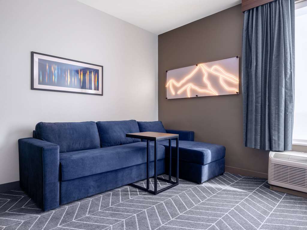 La Quinta by Wyndham Chelsea Birmingham - photo 26