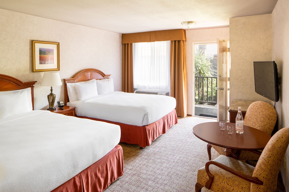 Roman Spa Hot Springs Resort - photo 3