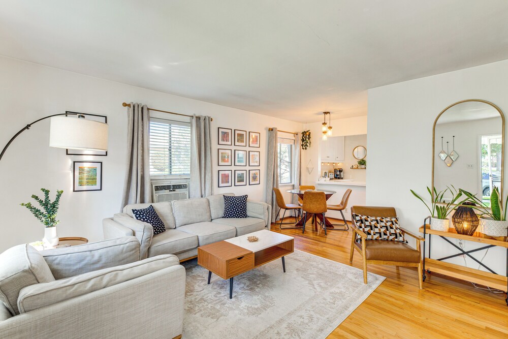 3 Mi To Universal Studios Chic Home W Yard 21458387 — Burbank