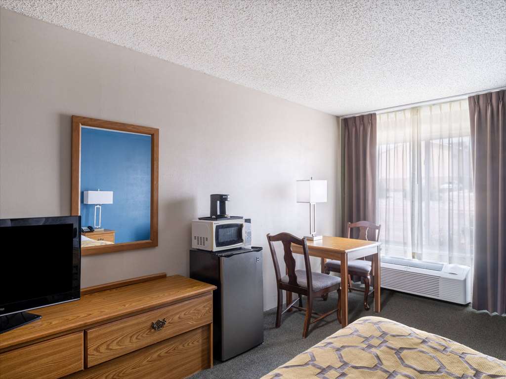 Baymont by Wyndham Limon - photo 27