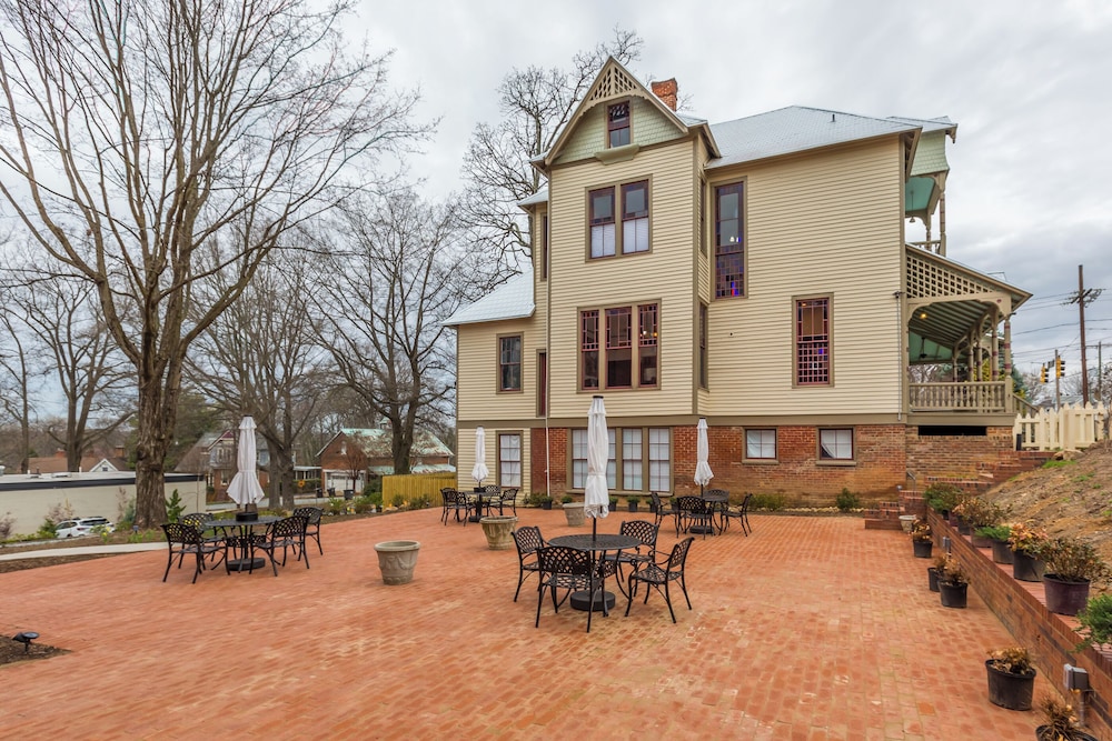 Summit Street Inns - photo 107