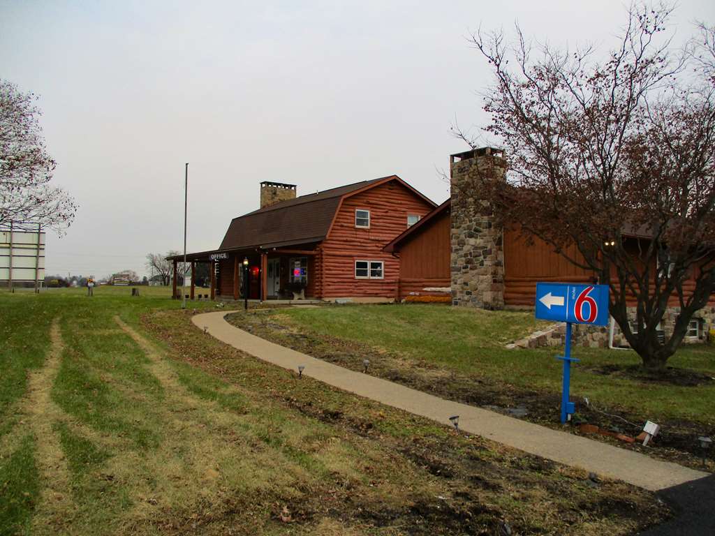 Motel 6 Shartlesville PA - photo 9