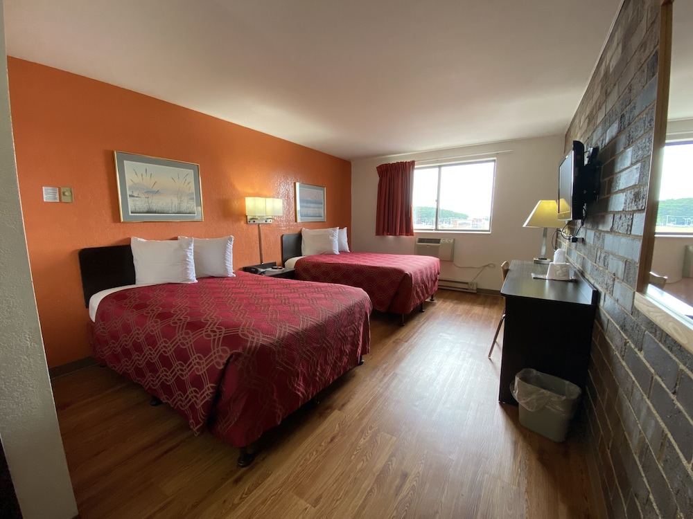 Reliance Inn - photo 12