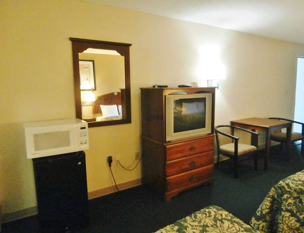 Country Hearth Inn & Suites Dawson - photo 18