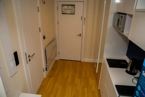 Beautiful apartments near the sea ORBI CITY N2