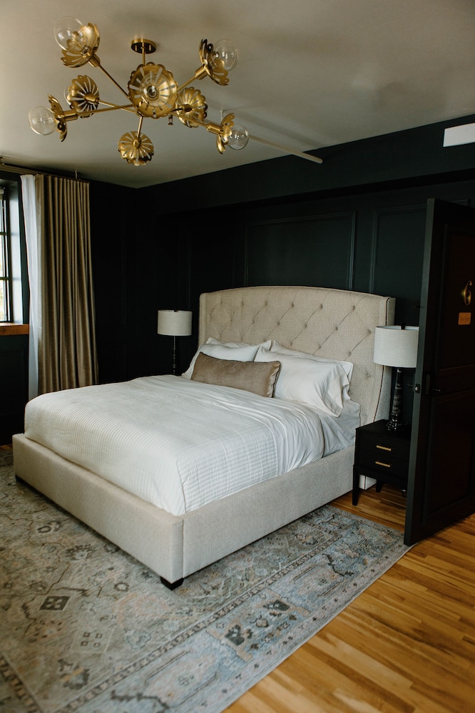 Hatchery Riverside Hotel & Event Venue - photo 7