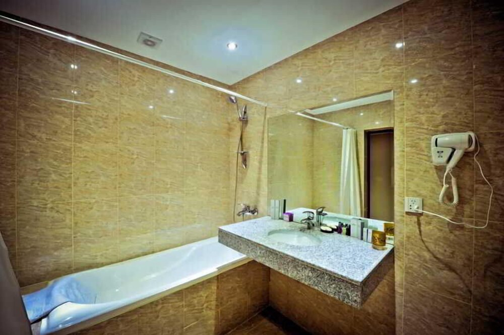 Karvan Palace — Mardakan — photo 4