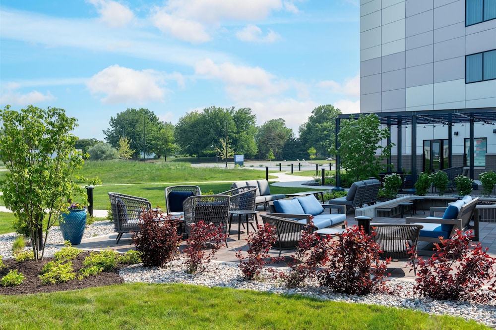 Homewood Suites by Hilton Holland - photo 56