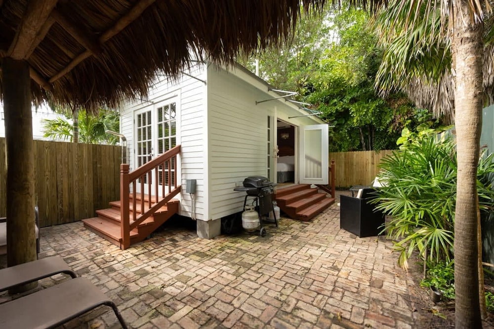 Southern Palms - photo 7