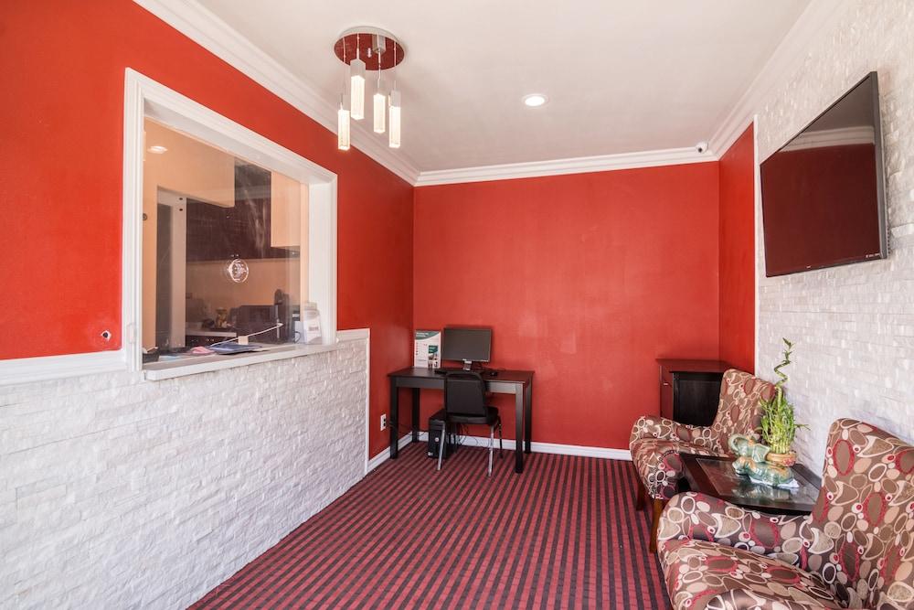 Rodeway Inn & Suites Pico Rivera - photo 11