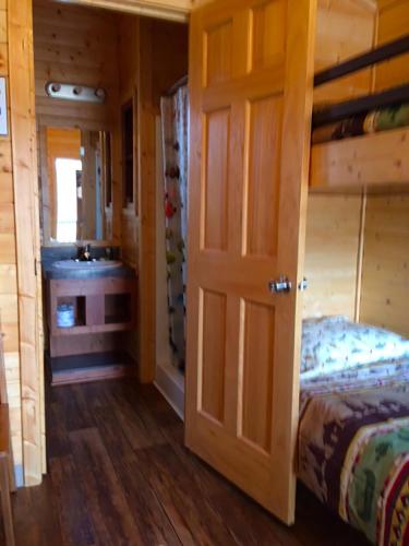 Pio Pico Camping Resort Studio Cabin 7 - photo 6