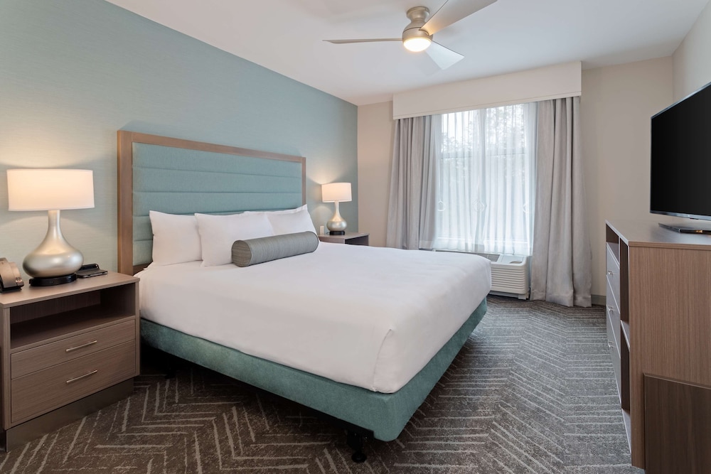 Homewood Suites by Hilton Panama City Beach - photo 8