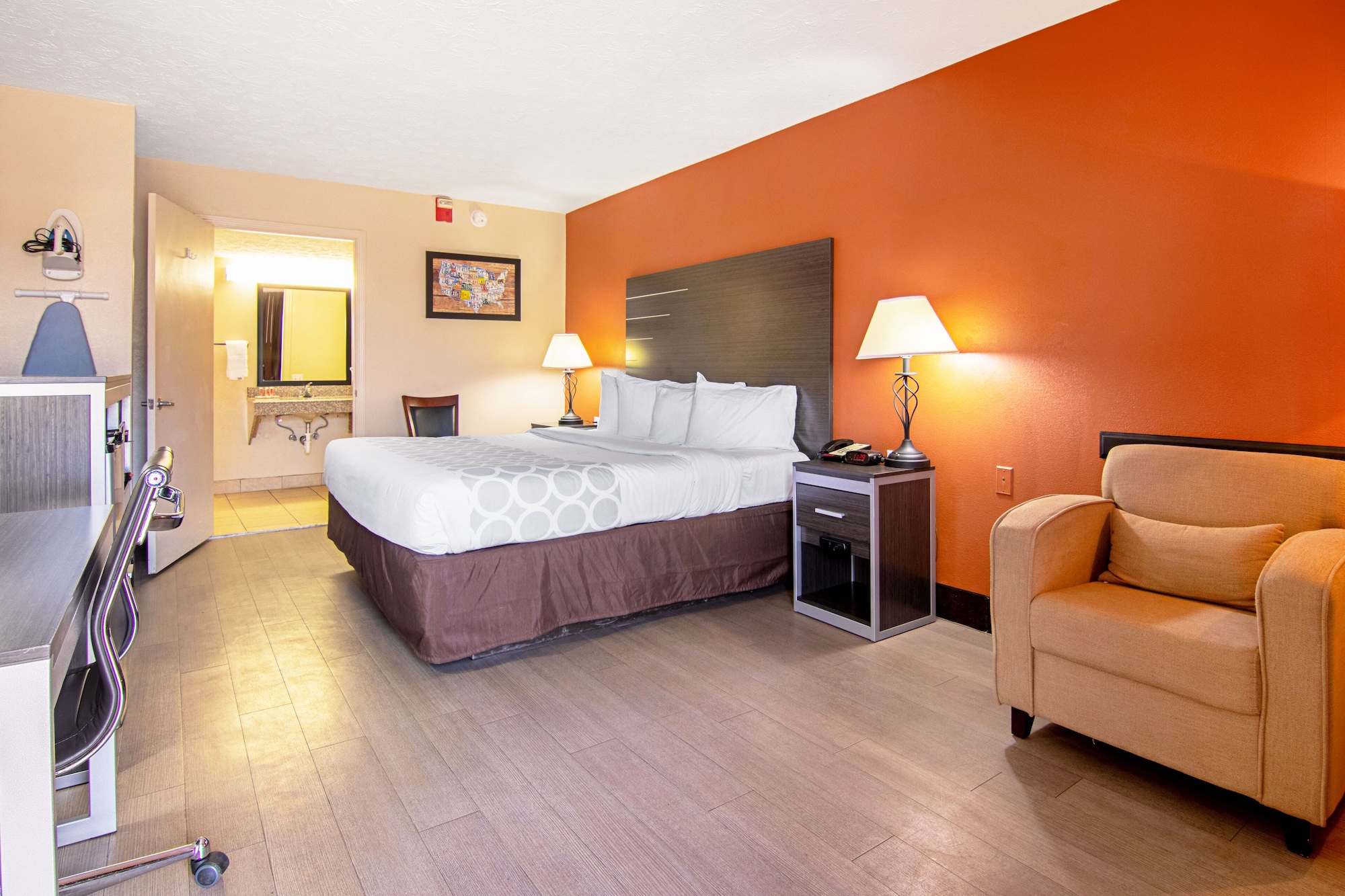 Auburn Lodge Near University - photo 4