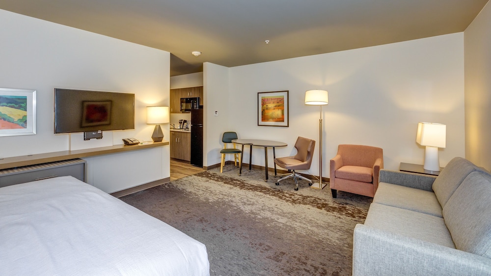 Holiday Inn & Suites Bellingham by IHG - photo 10