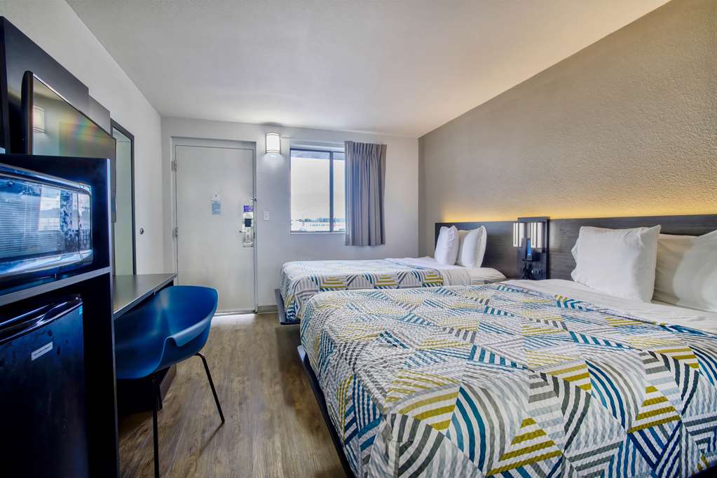 Motel 6 Jackson MS - photo 20