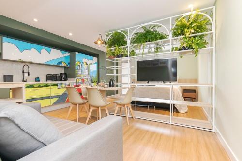 Studio República da Capivara 1 Vaga no Estacionamento in Curitiba, Brasil