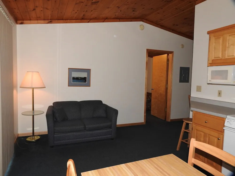 Superior Ridge Resort Motel - photo 10