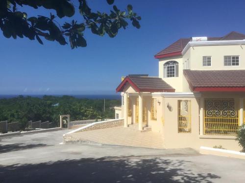 Cool Breeze Discovery Bay — Discovery Bay — photo 5