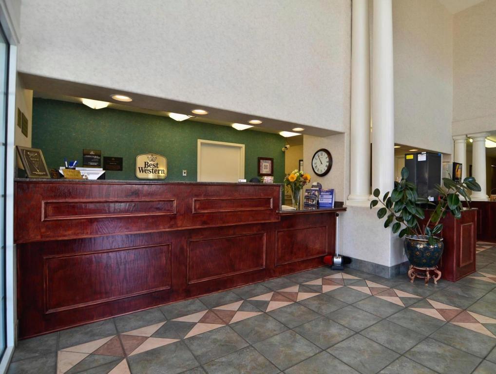 Marble Falls Inn - photo 37