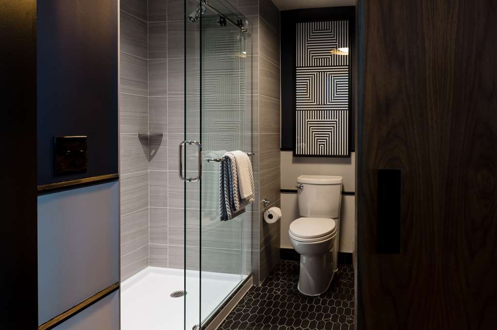 Cambria Hotel Boston Somerville - photo 15