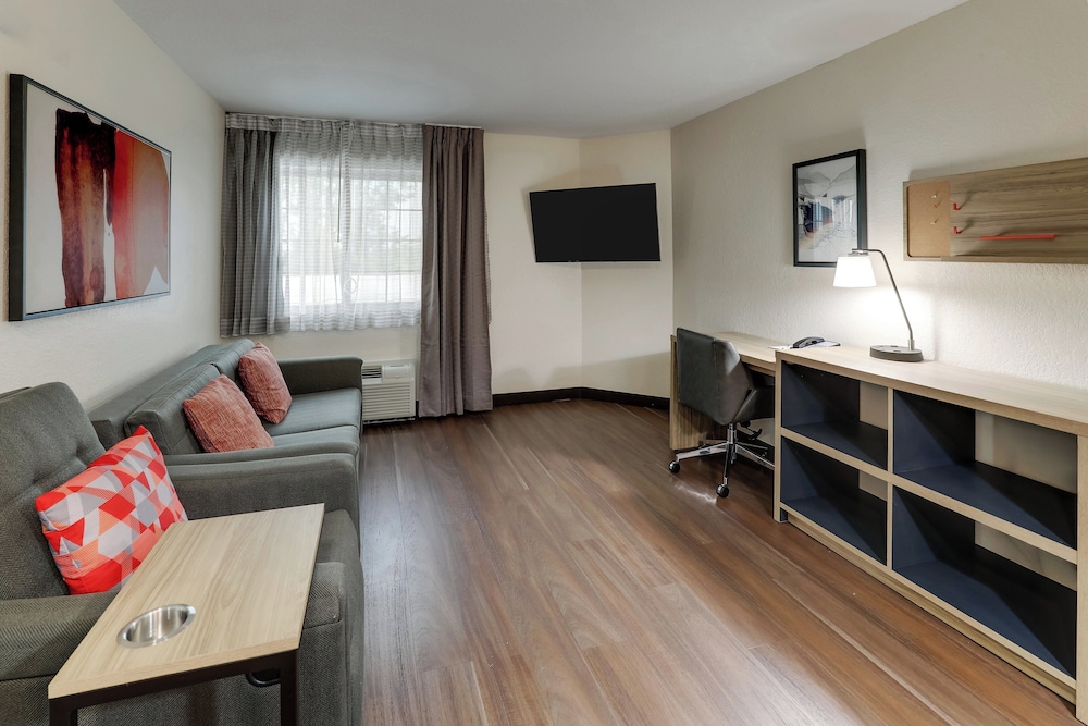Candlewood Suites Lexington by IHG - photo 29