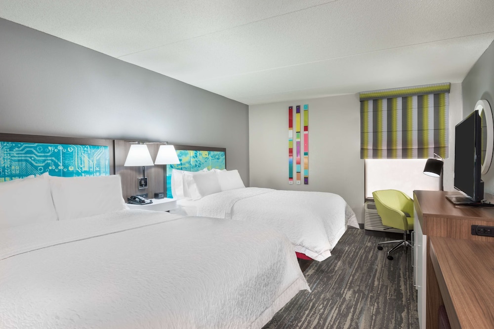 Hampton Inn Ellenton Bradenton - photo 13