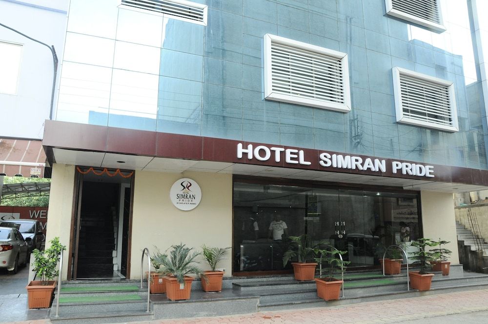 Hotel Simran Pride — Raipur — photo 2