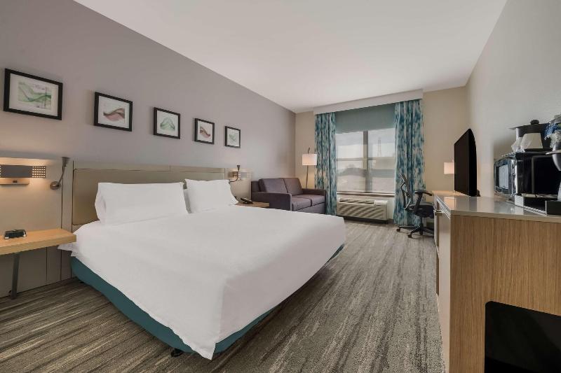 Hilton Garden Inn Rockford - photo 73
