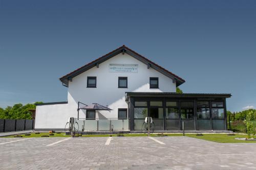 SeePension Ostertach Am Leitgeringer See — Tittmoning — photo 2