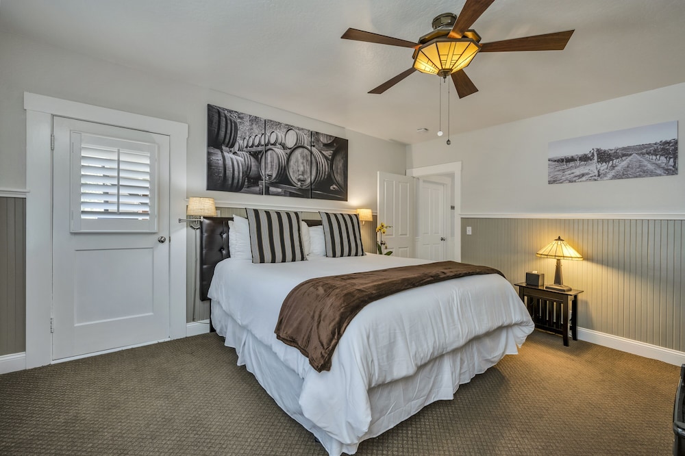 Craftsman Inn - photo 16
