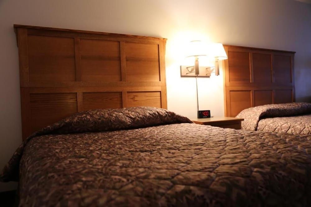 Bozeman Inn - photo 11