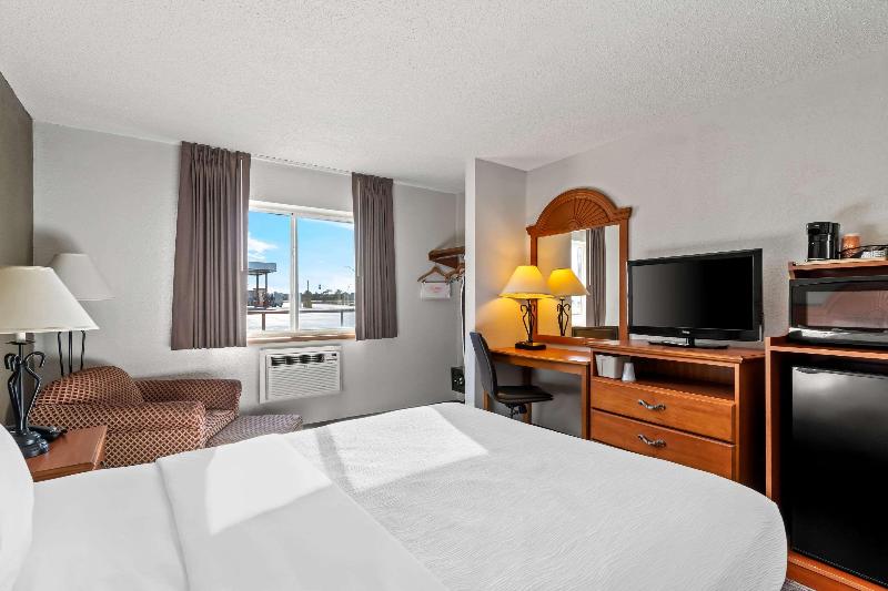Quality Inn Sidney I 80 - photo 23