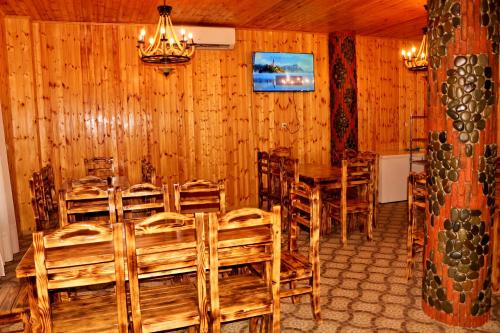 HOTEL Wine Cellar & Fitness Khoni City