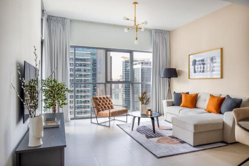 Silkhaus elegant and Spacious 1BDR in Downtown near Business Bay — 4-Star Luxury Hotel in Dubai, United Arab Emirates