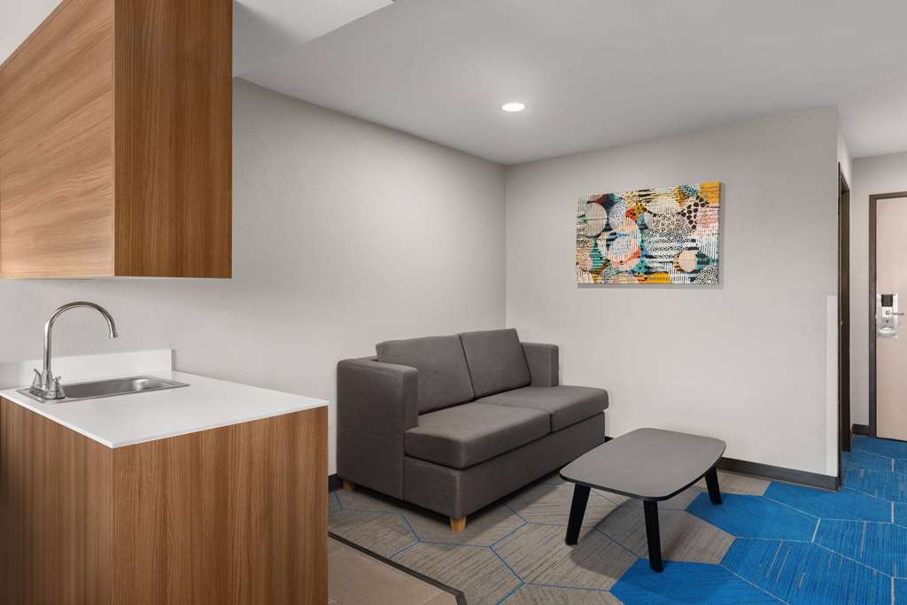 Microtel Inn & Suites by Wyndham Independence - photo 26