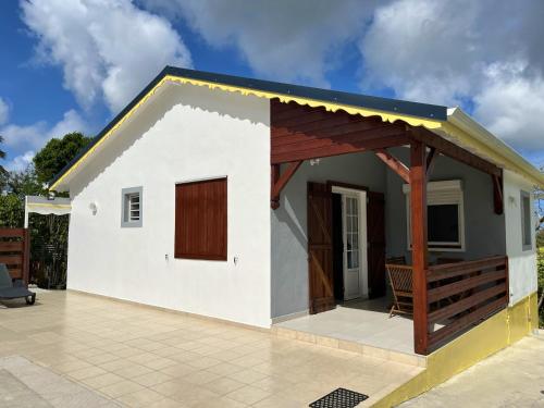 Villa confortable avec vue mer à Petit Canal — 4-Star Luxury Hotel in Petit-Canal, Guadeloupe