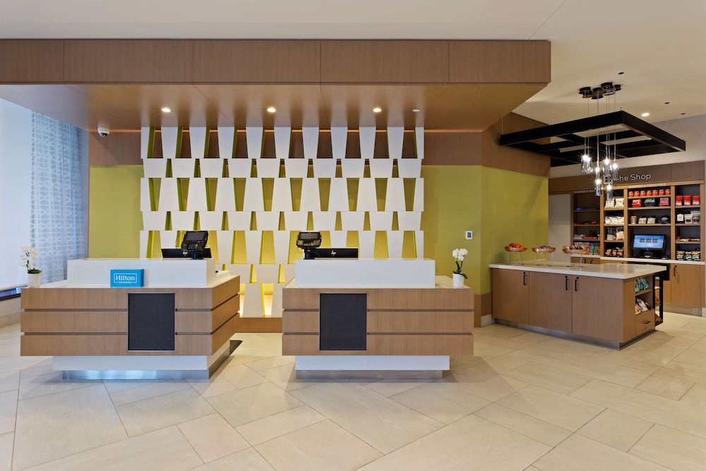 Hilton Garden Inn Boston Brookline MA - photo 5