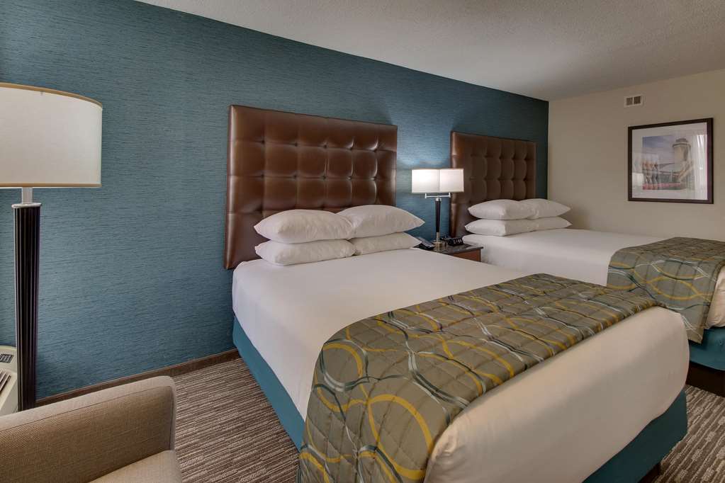 Pear Tree Inn St. Louis Airport - photo 22
