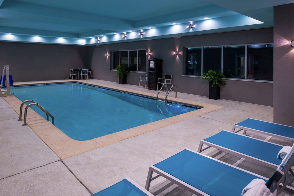 Hampton Inn & Suites Atlanta Marietta - photo 22