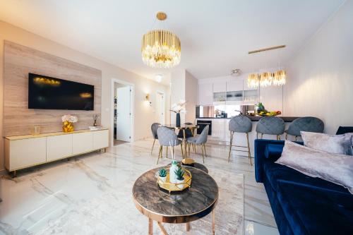 Apartment Rixos Zadar Private Parking Garage — 4-Star Luxury Hotel in Zadar, Croatia