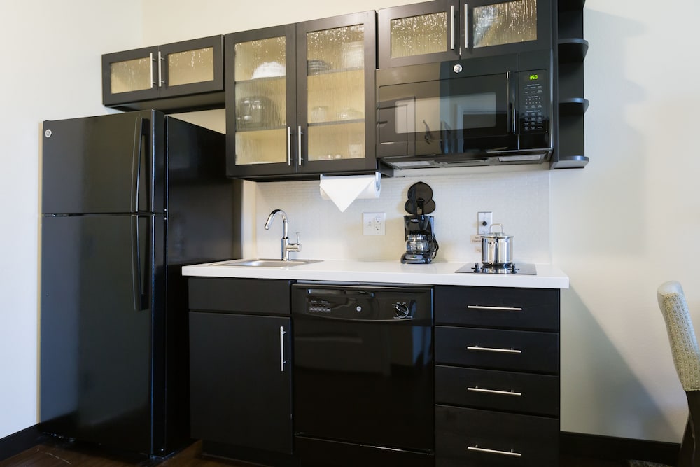 Candlewood Suites Buda Austin SW by IHG - photo 10