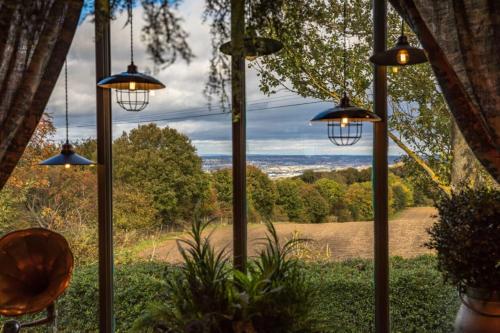 The Nest At The Woodmans Arms — 5-Star Luxury Hotel in Whickham, United Kingdom