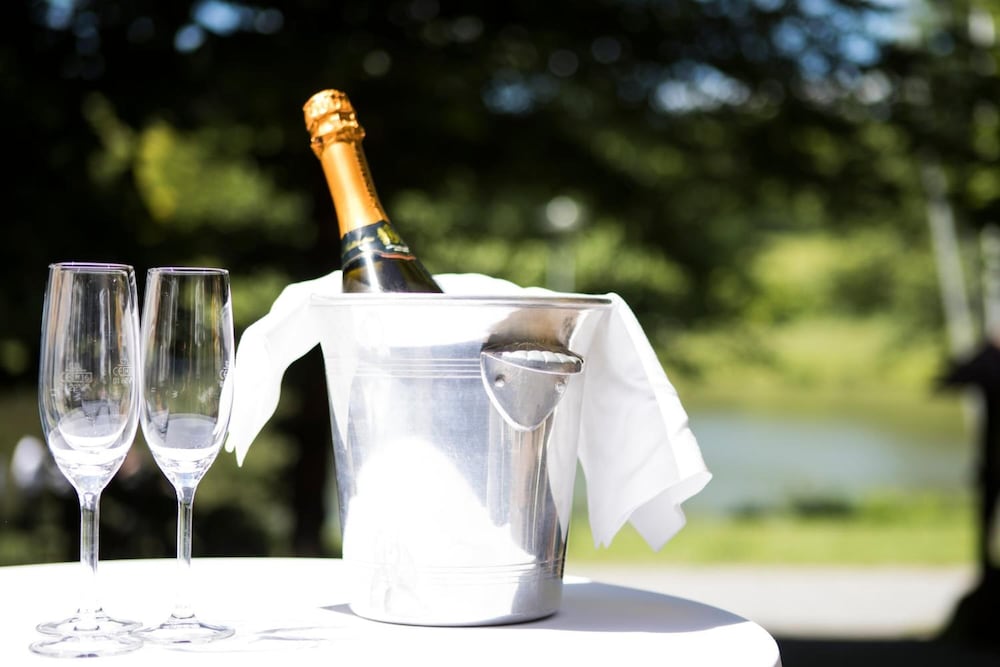 Hotel Restaurant Kreuzberghof — Ostringen