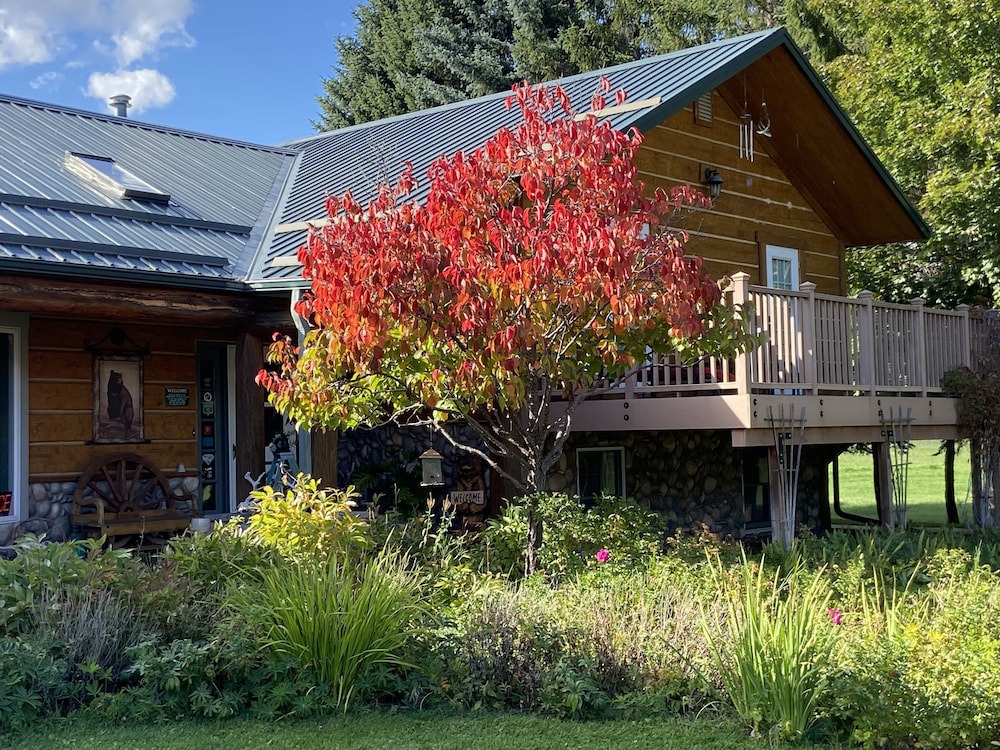 Bad Rock Bed and Breakfast Inn - photo 42