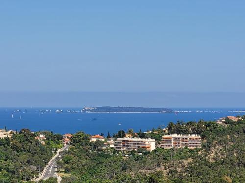Vue Exceptionnelle - last minute hotel in Mandelieu-La-Napoule