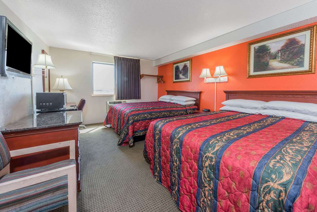 Knights Inn Ferguson MO - photo 5