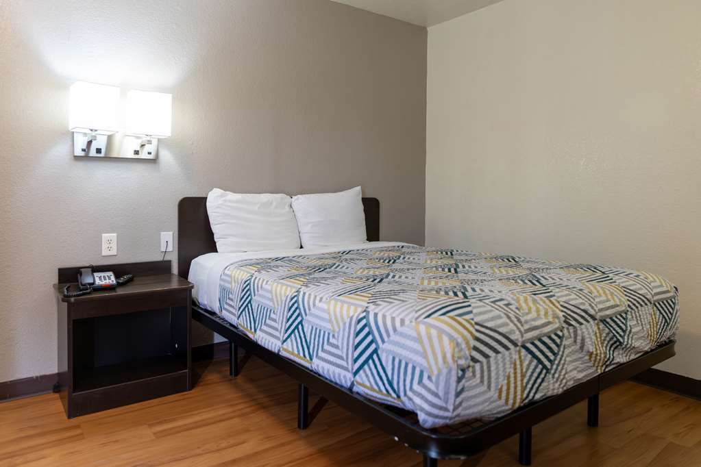 Motel6 Lufkin TX - photo 15