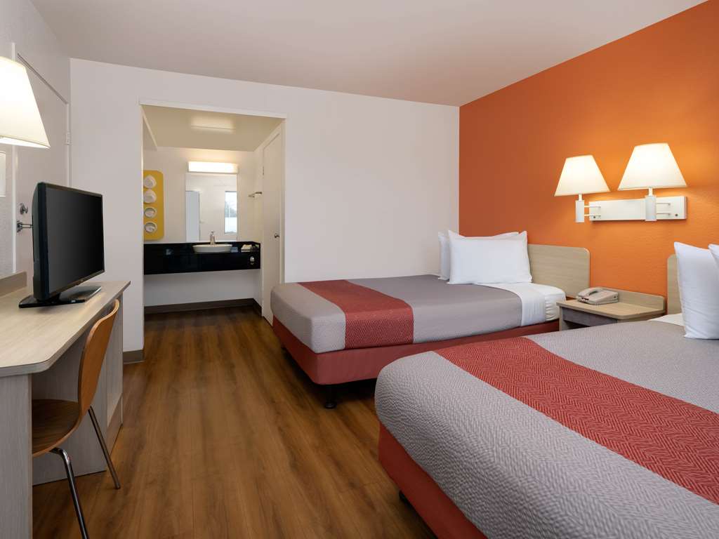 Motel 6 Santa Maria CA North - photo 12